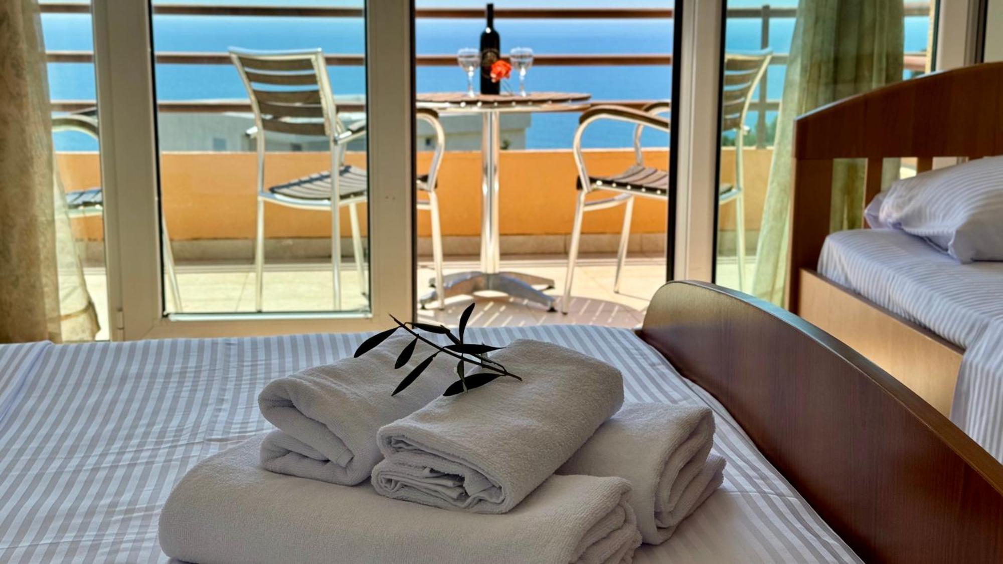 Sea La Vie Apartments أولتْسي المظهر الخارجي الصورة